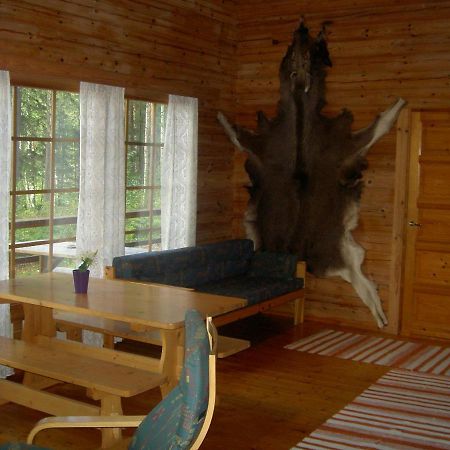 Kuus-Hukkala Hotel Harkala  Buitenkant foto