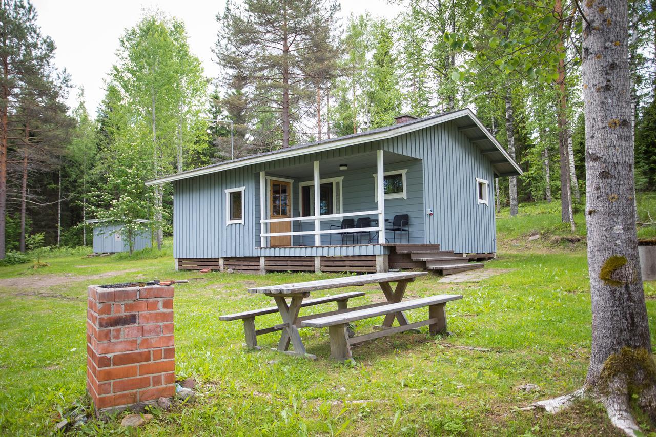 Kuus-Hukkala Hotel Harkala  Buitenkant foto