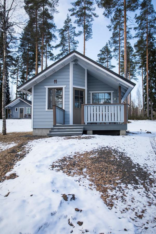 Kuus-Hukkala Hotel Harkala  Buitenkant foto