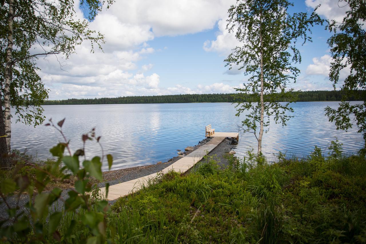 Kuus-Hukkala Hotel Harkala  Buitenkant foto